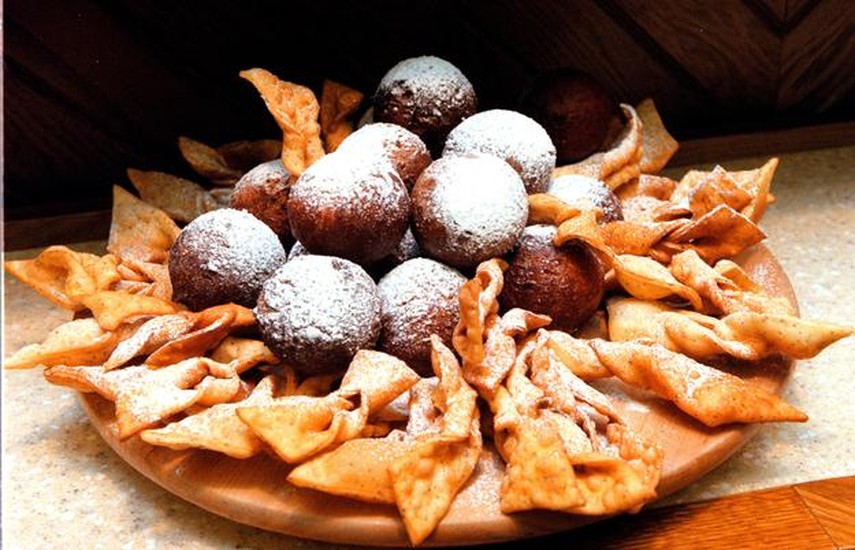 Fat Thursday (Tłusty Czwartek): A Deep Dive into Poland's Sweetest Tradition