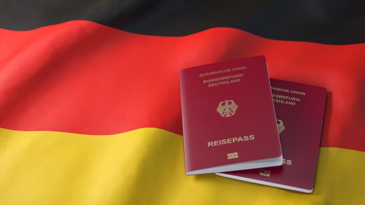 Record Number of People Granted German Citizenship in Brandenburg in 2024