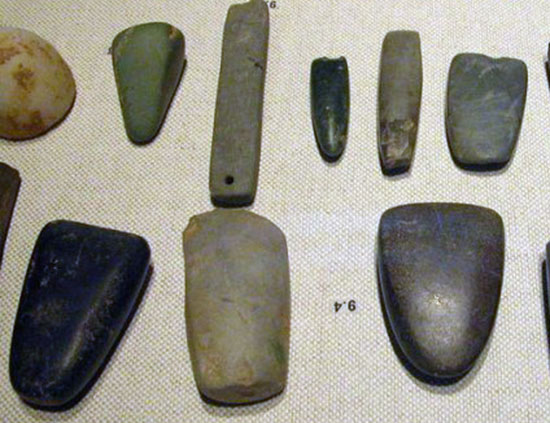 Neolithic Europeans Buried Valuable Grinding Tools in Ritual Ceremonies