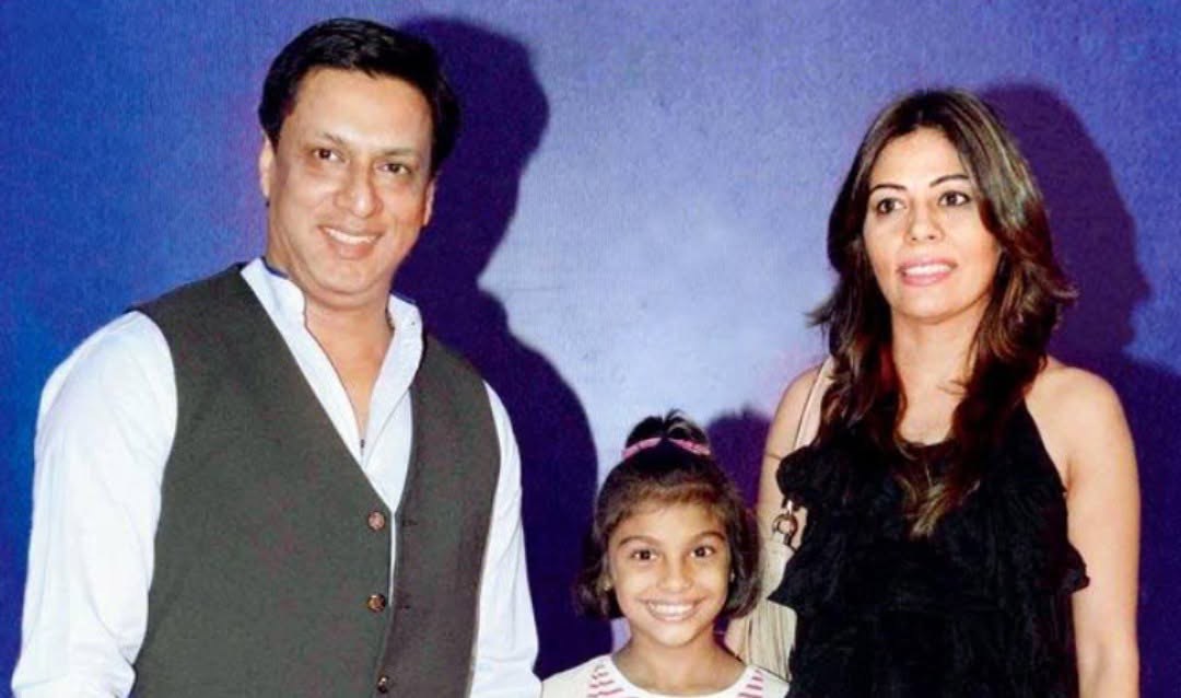 छठी फेल वो लड़का जो साइकिल पर कैसेट बांटता था, आज नेशनल अवॉर्ड्स की अलमारी भर चुका है!